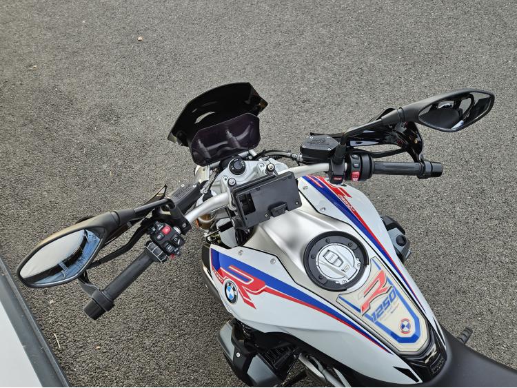 R1250 R