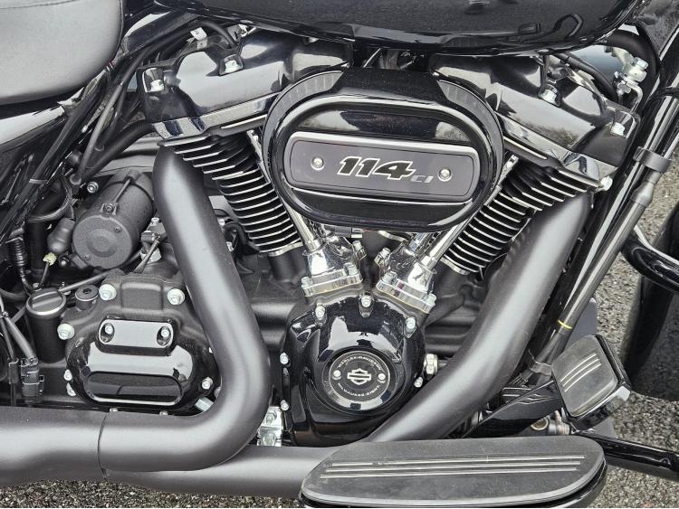 ROAD KING  SPECIAL 114