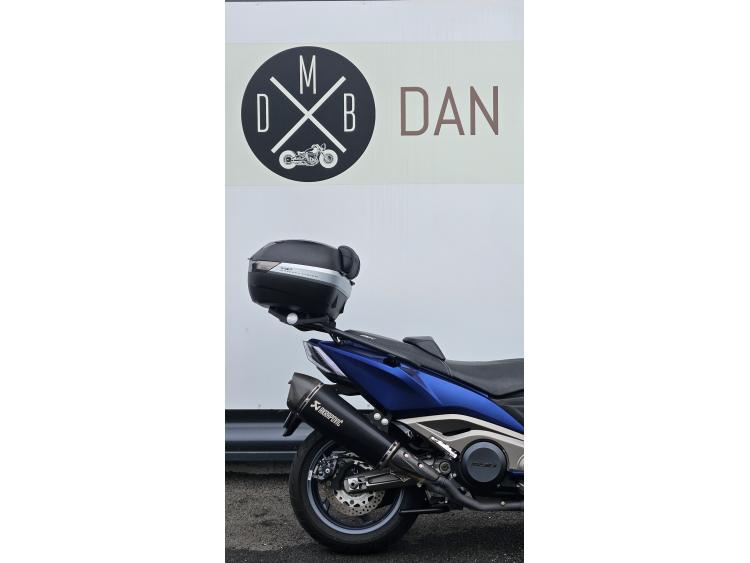 KYMCO AK 550