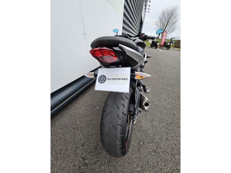 STREET TRIPLE 675 permis A2